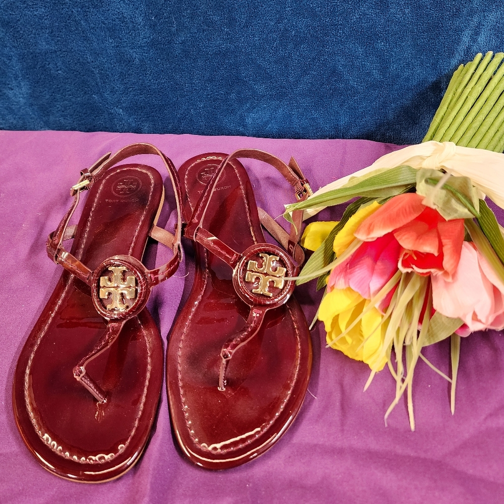 🔹️FINAL SALE 🔹️Tory burch sandals - Picture 2 of 3